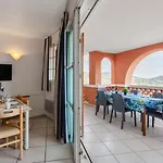 Appartement Les Bastides - I4143 By Interhome *