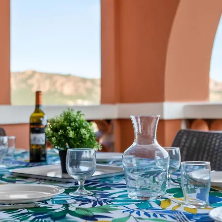 Les Bastides - I4143 By Interhome